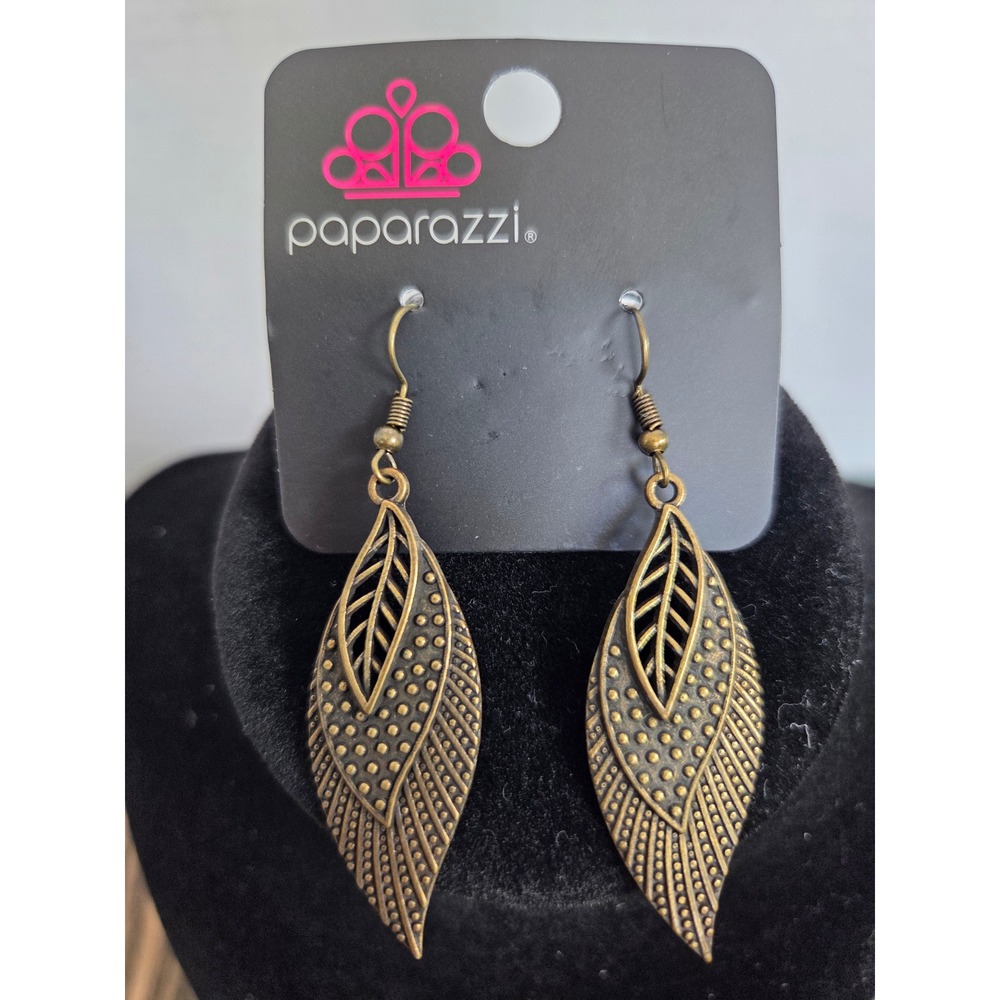 Paparazzi Brass Leaf Dangle Earrings Textured Bohemian Fishhook Jewelry